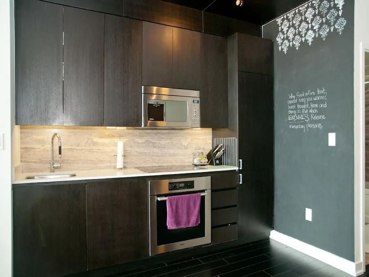 Sun Suites - Lakeview Suite Toronto